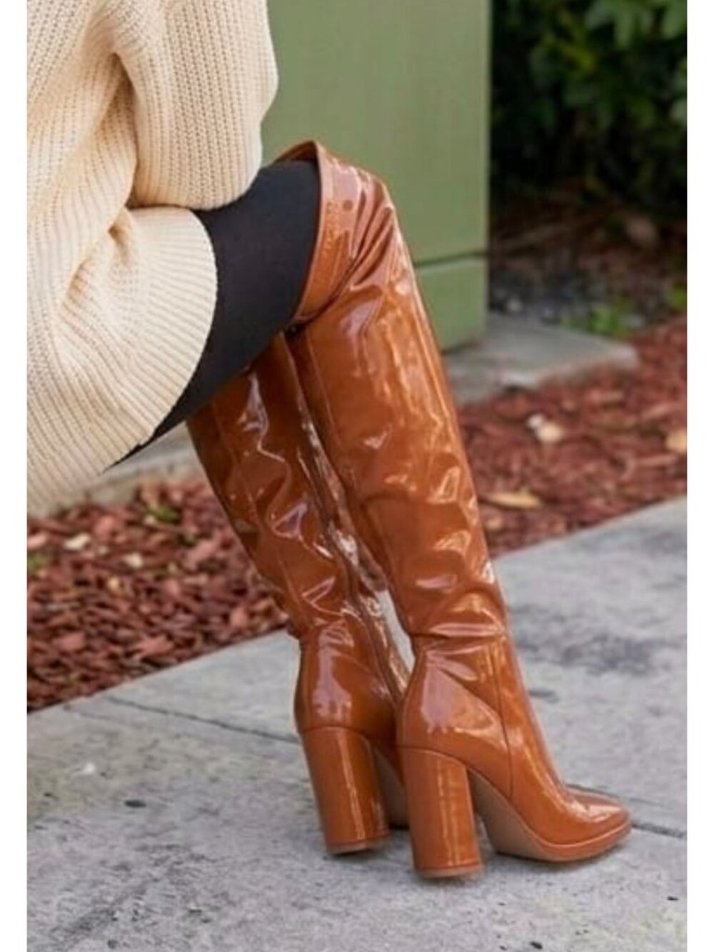 High-Gloss Brown Knee-High Boots With Block Heel Side Zipper And Square Toe Desi
